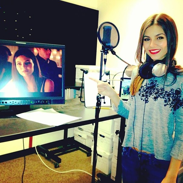 Виктория Джастис. Instagram 