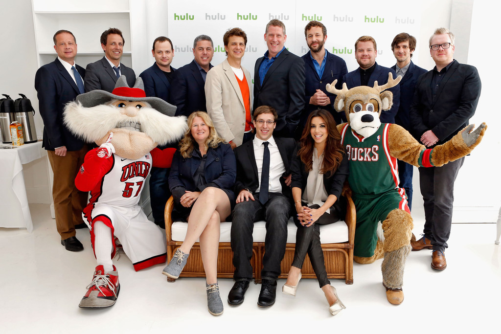 Ева Лонгория. Ева Лонгория приняла участие в Hulu Upfront Event в Нью-Йорке.