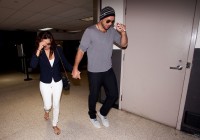 Ева Лонгория. Ева Лонгория и ее бойфренд  Эрнесто Аргуэлло прибыли  в Лос-Анджелес.