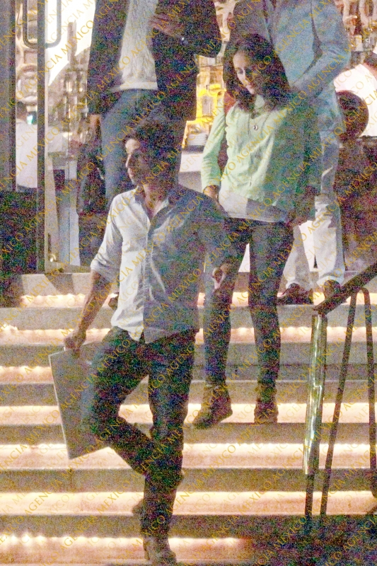 Cурия Вега. Папарацци запечатлели Сурию и Альберто за романтическим ужином в ресторане (10.04).