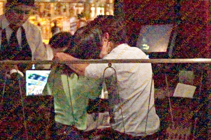 Cурия Вега. Папарацци запечатлели Сурию и Альберто за романтическим ужином в ресторане (10.04).