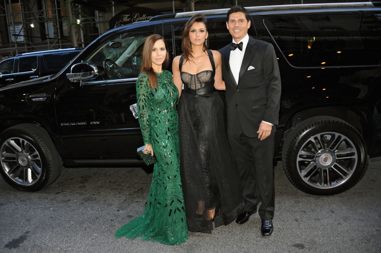 Нина Добрев. "PUNK: Chaos To Couture" Costume Institute Gala