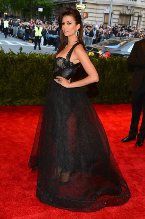 Нина Добрев. "PUNK: Chaos To Couture" Costume Institute Gala