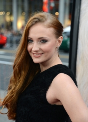 Софи Тернер. Софи Тернер на вечере, посвященном премьере 3 сезона "Игры Престолов" в Лос-Анжелесе