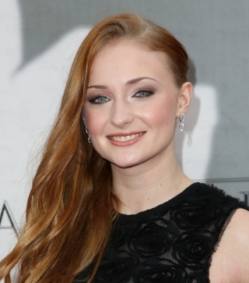 Софи Тернер. Софи Тернер на вечере, посвященном премьере 3 сезона "Игры Престолов" в Лос-Анжелесе