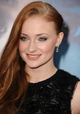 Софи Тернер. Софи Тернер на вечере, посвященном премьере 3 сезона "Игры Престолов" в Лос-Анжелесе