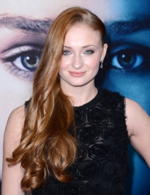 Софи Тернер. Софи Тернер на вечере, посвященном премьере 3 сезона "Игры Престолов" в Лос-Анжелесе