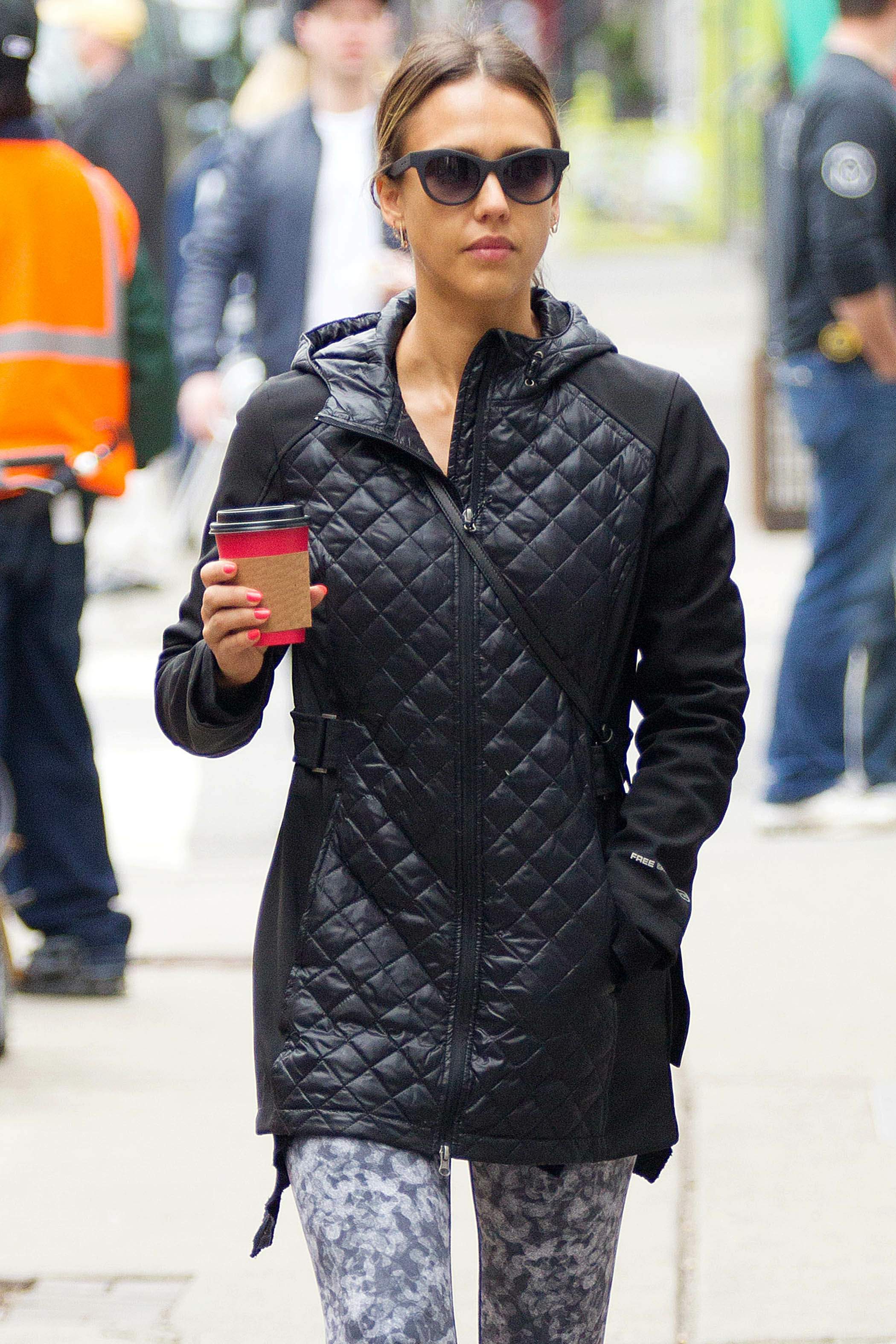 Джессика Альба. Джессика Альба в Нью-Йорке