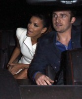 Ева Лонгория. Ева Лонгория ужинала со звездами шоу "Ready for Love"