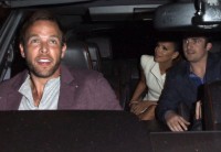 Ева Лонгория. Ева Лонгория ужинала со звездами шоу "Ready for Love"