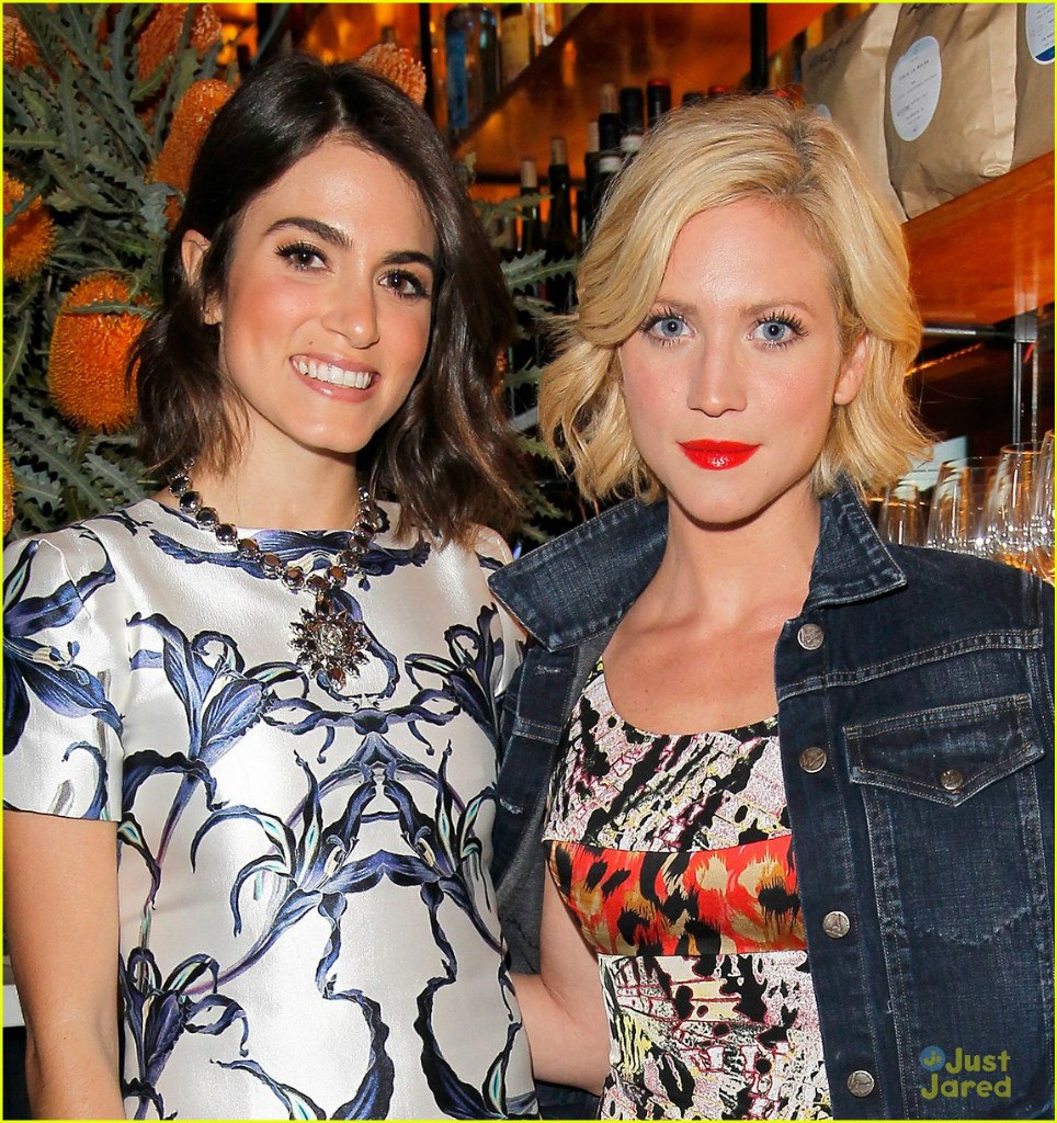 Никки Рид. Никки, побывала на вечеринке устроенной журналом Vogue, под названием Triple Threat.