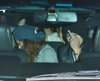 Кристен Стюарт. Крис с друзьями и Тейлором Лотнером после концерта Маркуса Фостера