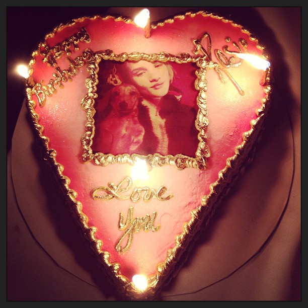 Роузи Хантингтон-Уайтли. Обновление Instagram