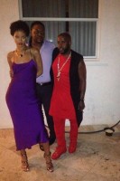 Рианна. РИАННА НА ПРАЗДНОВАНИИ ДНЯ РОЖДЕНИЯ СВОЕГО ДРУГА В МАЙАМИ - 11 АВГУСТА 