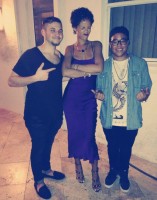 Рианна. РИАННА НА ПРАЗДНОВАНИИ ДНЯ РОЖДЕНИЯ СВОЕГО ДРУГА В МАЙАМИ - 11 АВГУСТА 