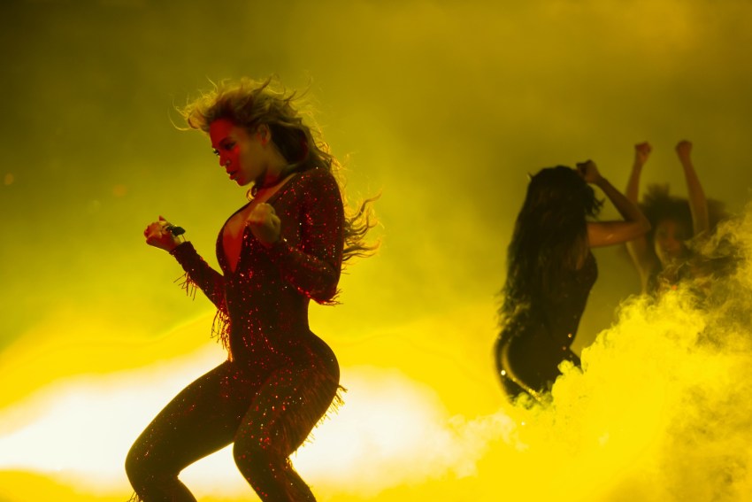 Бейонсе Ноулз. Фотоотчет с концерта в Ист-Ратерфорде, штат Нью-Джерси в рамках тура «On the Run».