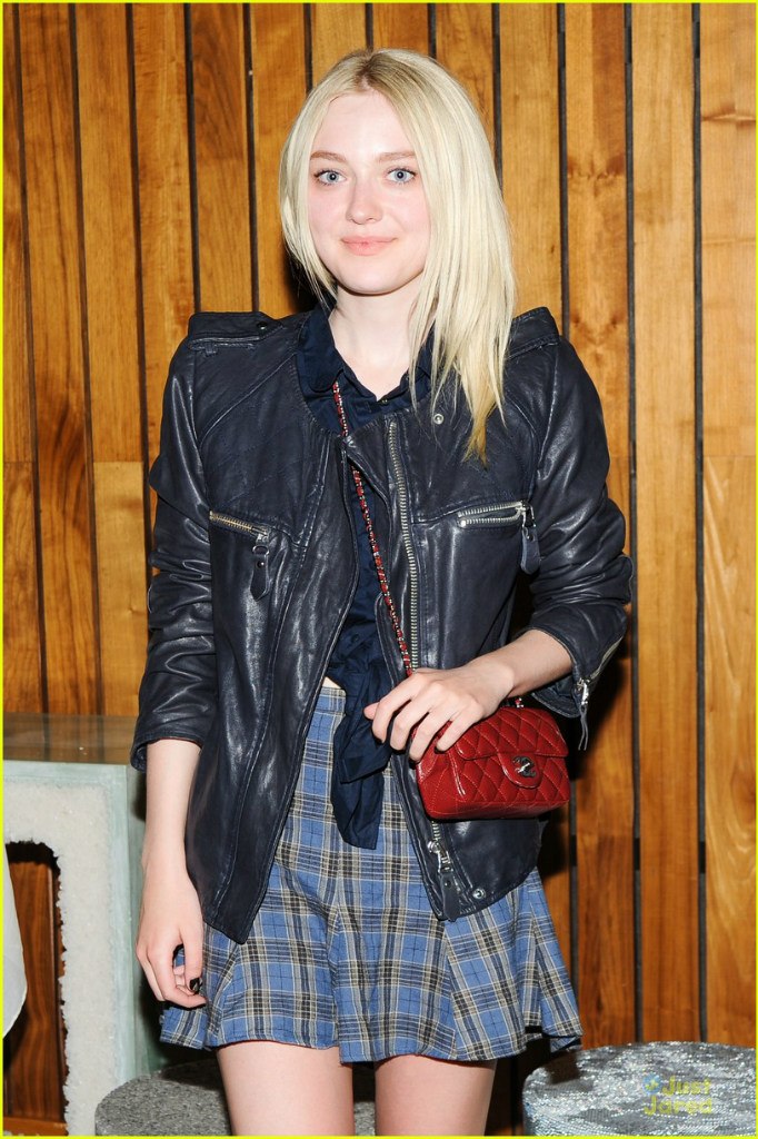 Дакота Фаннинг. Дакота и Джейми побывали на вечеринке AMMA Studio в отеле Standard в Нью-Йорке.