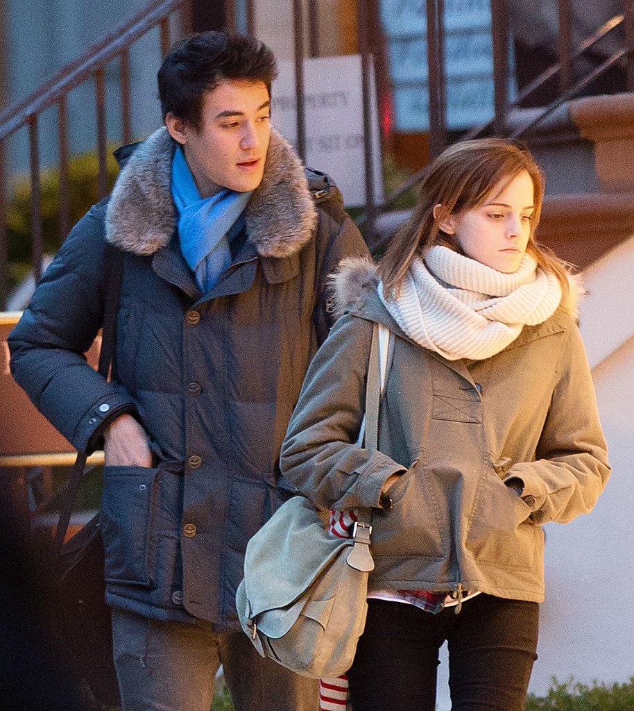 Эмма Уотсон. Эмма и Уилл в Нью-Йорке 16.02.13 [+56 фото]