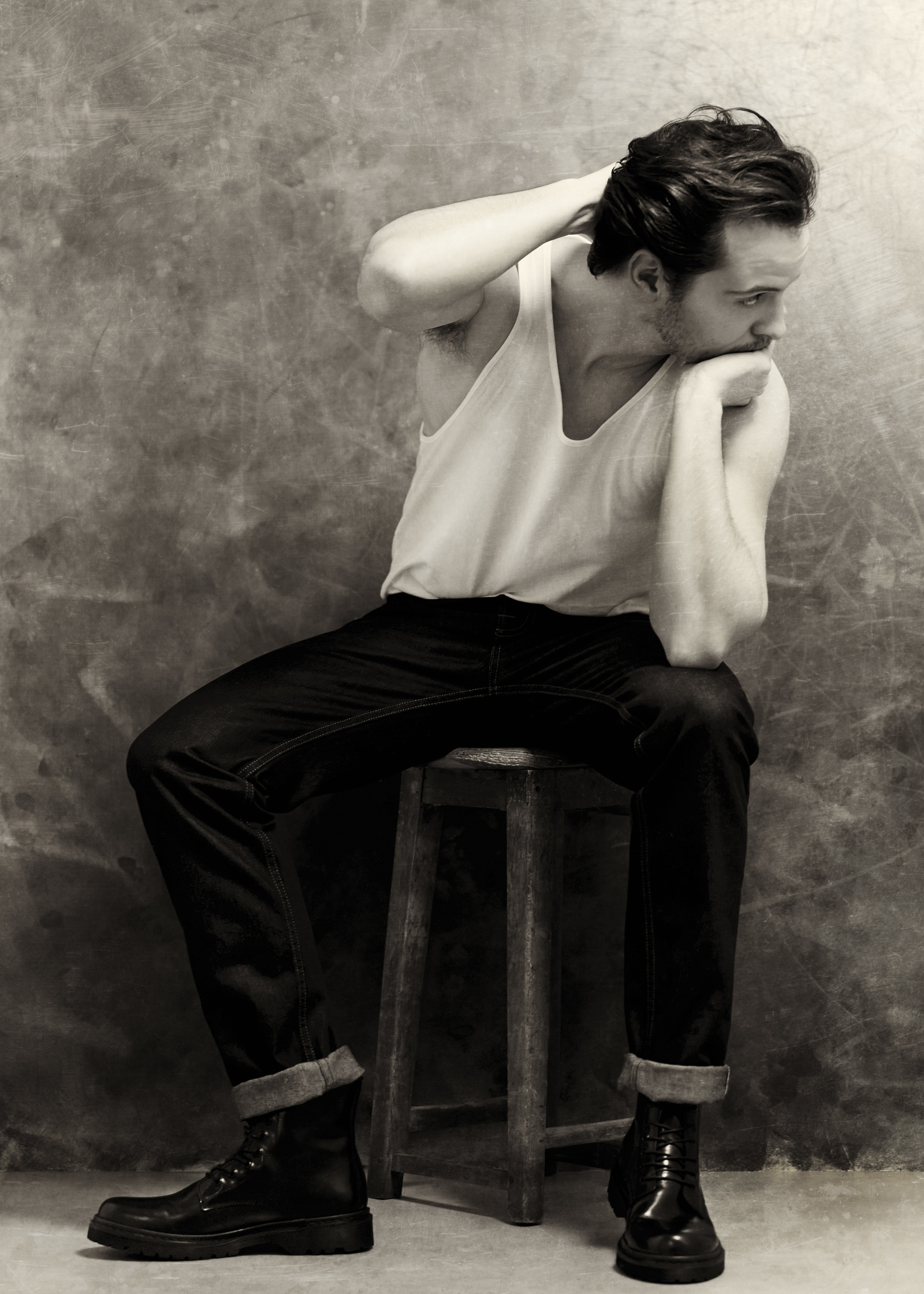 Эндрю Скотт. Andrew Scott: Exclusive Shoot With The Sherlock Star