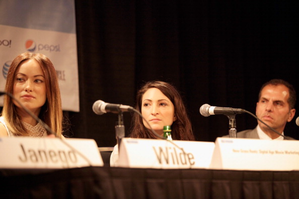 Оливия Уайлд. Пресс-конференция «New Grass Roots: Digital Age Movie Marketing Panel» прошедшая  в рамках кинофестиваля «SXSW»