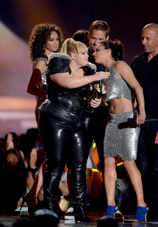 Мишель Родригес.  MTV Movie Awards 2013