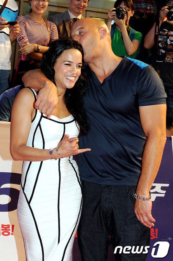 Мишель Родригес. Michelle Rodriguez at World Premiere Fast 6 in Korea