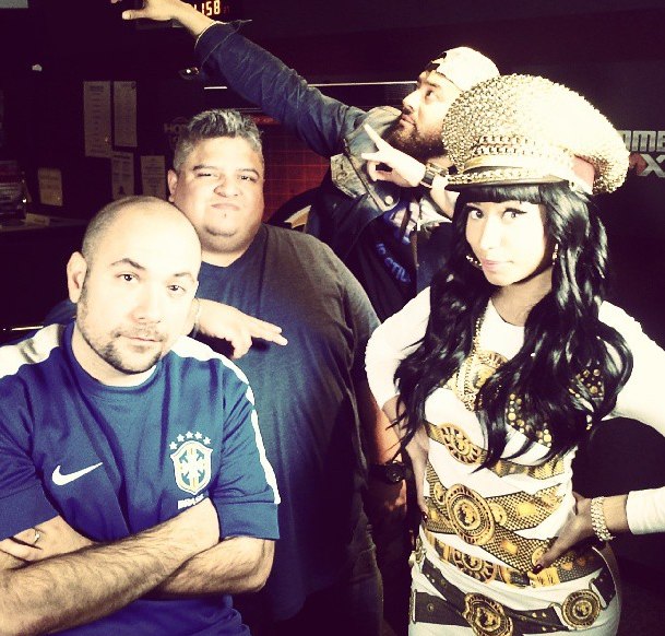 Ники Минаж. На радио «HOT 97» Peter Rosenberg сделал микс «Лучшее от Ники Минаж».