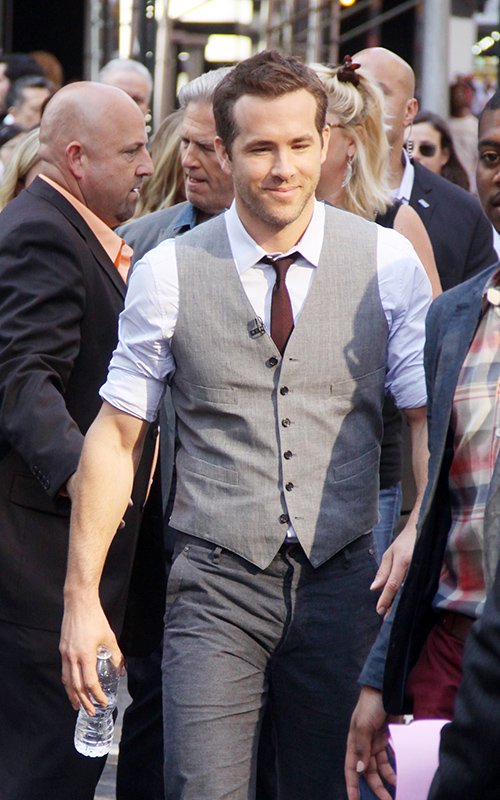 Райан Рейнольдс. Райан Рейнольдс и Джефф Бриджес на шоу "Good Morning America" 