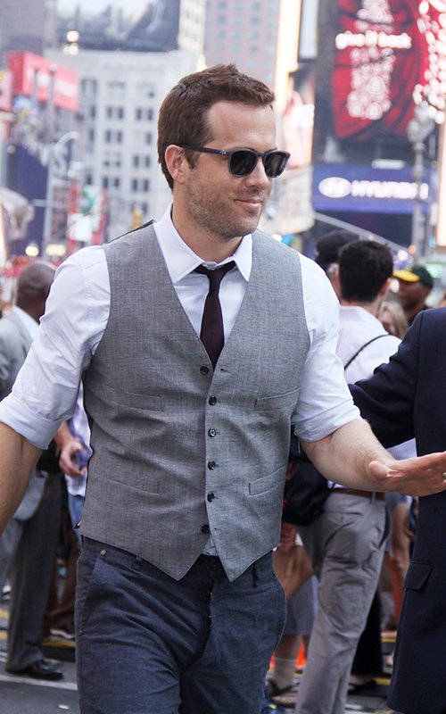 Райан Рейнольдс. Райан Рейнольдс и Джефф Бриджес на шоу "Good Morning America" 