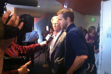 Райан Рейнольдс. Райан Рейнольдс и Джефф Бриджес: закрытый показ фильма "Призрачный патруль" в Бостоне