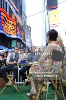 Райан Рейнольдс. Райан Рейнольдс и Джефф Бриджес на шоу "Good Morning America" 