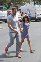 Ева Лонгория. Ева Лонгория и Эрнесто Аргуэлло отправились за покупками  по магазинам города Марбельи, в Малаге.