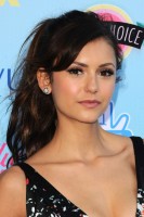 Нина Добрев. Teen Choice Awards 2013﻿. 