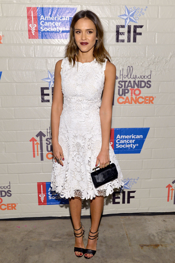 Джессика Альба. Джессика Альба с мужем Кэшем Уорреном на мероприятии "Hollywood Stands Up To Cancer"