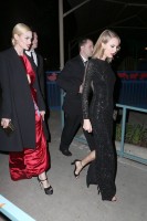 Тейлор Свифт.  Тейлор прибывает на вечеринку Элтона Джона в Голливуде, США.