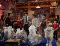 Cурия Вега. Кадры и фото со съемок новых эпизодов теленовеллы «Какие же они богатые, эти бедные».