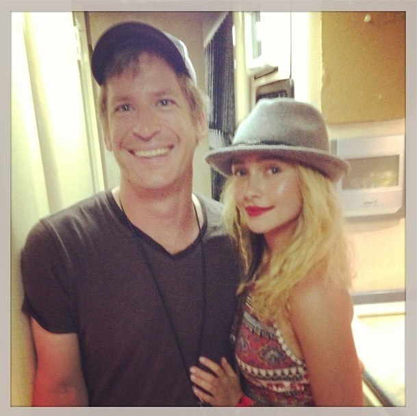 Хайден Панеттьери. В автобусе по дороге в Нешвилл Шон О'Коннелл встретил Хайден