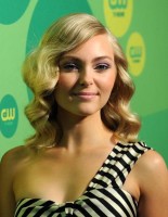 Анна-София Робб. Мероприятие The CW Upfronts 2013