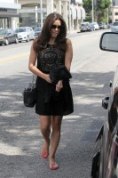 Ева Лонгория. Ева Лонгория направляется в салон красоты, Западный Голливуд, штат Калифорния.