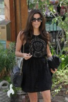 Ева Лонгория. Ева Лонгория направляется в салон красоты, Западный Голливуд, штат Калифорния.