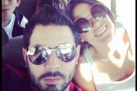 Cурия Вега. Фото Сурии с ее коллегами по сериалу «Какие же они богатые, эти бедные».