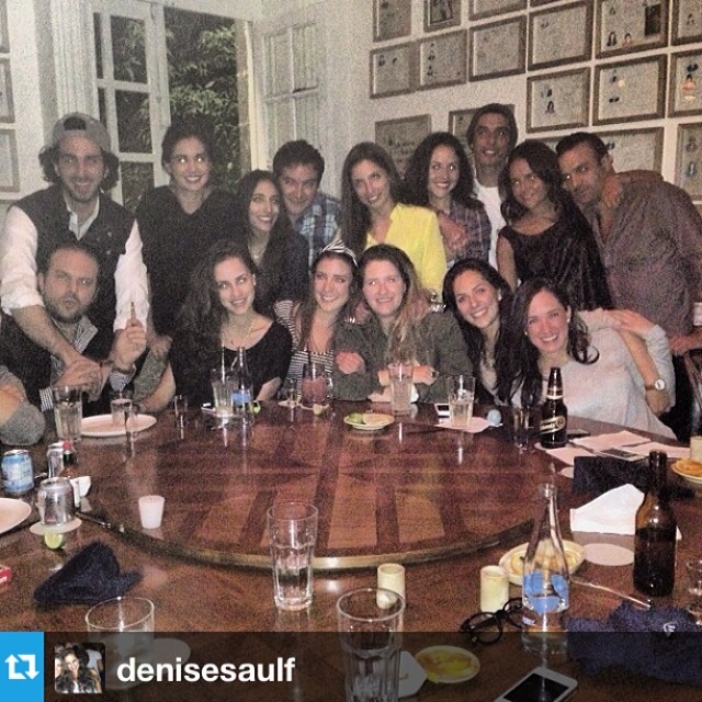 Cурия Вега. Сурия и Альберто побывали на праздновании дня рождения их подруги Дениз. Фото из Instagram'а.
