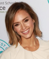 Джессика Альба. Джессика Альба на мероприятии Independent School Alliance For Minority Affairs Impact Awards Dinner