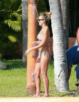 Джессика Альба. Джессика Альба с семьей на отдыхе в Кабо-Сан-Лукас