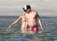 Джессика Альба. Джессика Альба с семьей на отдыхе в Кабо-Сан-Лукас