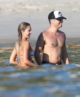 Джессика Альба. Джессика Альба с семьей на отдыхе в Кабо-Сан-Лукас