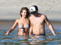 Джессика Альба. Джессика Альба с семьей на отдыхе в Кабо-Сан-Лукас