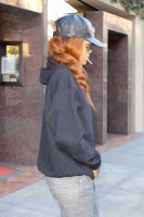 Рианна. 16 АПРЕЛЯ - РИАННА ПОБЫВАЛА НА ПРИЁМЕ У ВРАЧА В ЛОС-АНДЖЕЛЕСЕ