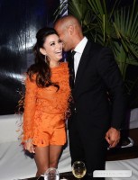 Ева Лонгория. Ева Лонгория после Global Gift Gala посетила вечеринку организованной Nikki Beach в Каннах, Франция.