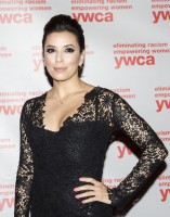 Ева Лонгория. Ева Лонгория на вручении  YWCA USA Women of Distinction Awards Gala в отеле Hyatt Regency, Вашингтон.